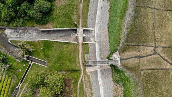 Waduk Perning Nganjuk Kering, Ribuan Hektare Sawah Terancam