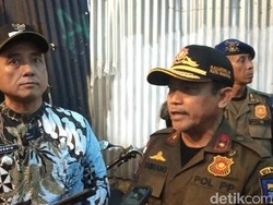 Erwin Geram Saat Temukan Reklame Ilegal di Bandung