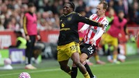 MU tumbang 1-3 dalam lawatannya ke markas Brentford Gtech Community Stadium, Sabtu (27/9/2025) Foto: REUTERS/David Klein