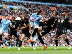 Saling Balas Gol, Man City Vs Burnley Sama Kuat di Babak Pertama