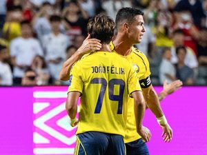 Al Nassr Puncaki Klasemen Saudi Pro League, Joao Felix-Ronaldo Gacor Al Nassr Puncaki Klasemen Saudi Pro League, Joao Felix-Ronaldo Gacor