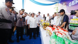 Gerakan Pangan Murah Polri Salurkan 1.386 Ton Beras SPHP di Tengah Panen Raya Kuartal III
