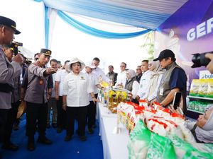 Gerakan Pangan Murah Polri Salurkan 1.386 Ton Beras SPHP di Tengah Panen Raya Kuartal III Gerakan Pangan Murah Polri Salurkan 1.386 Ton Beras SPHP di Tengah Panen Raya Kuartal III