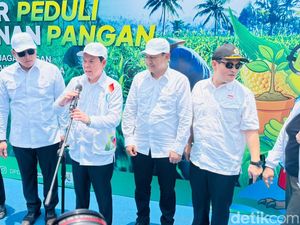 DPD RI Luncurkan Program Senator Peduli Ketahanan Pangan DPD RI Luncurkan Program Senator Peduli Ketahanan Pangan
