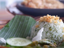 Resep Nasi Daun Jeruk yang Gurih Simpel Pakai Rice Cooker