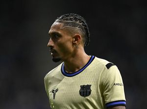 Cedera Kambuh, Raphinha Berpotensi Absen Lebih Lama