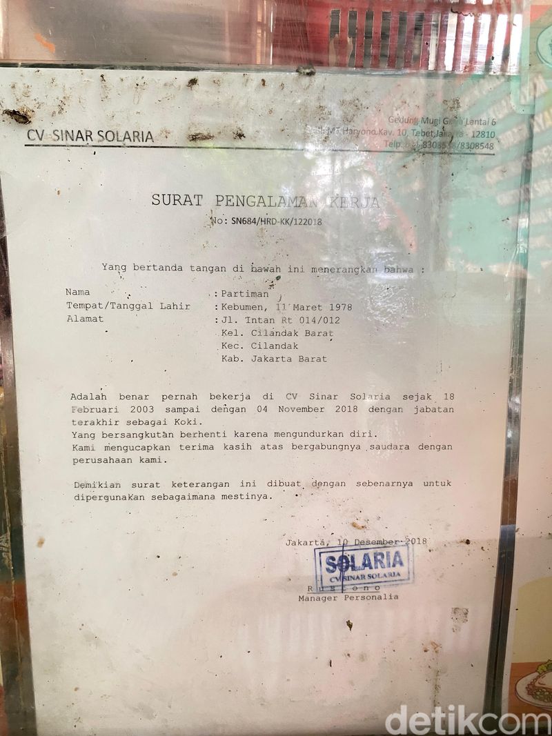 Warung Pakdhe: warung nasi goreng dan chinese food milik mantan chef Solaria