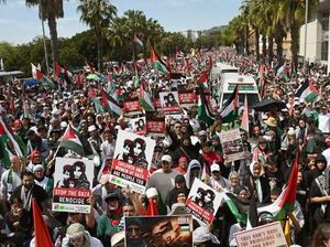 3 Ribu Orang Demo Bela Palestina di Afsel, Desak Penutupan Kedubes Israel 3 Ribu Orang Demo Bela Palestina di Afsel, Desak Penutupan Kedubes Israel