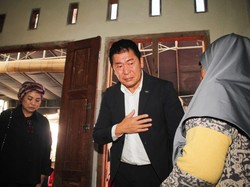 Presiden Gimnastik Internasional Berduka, Sambangi Keluarga Naufal