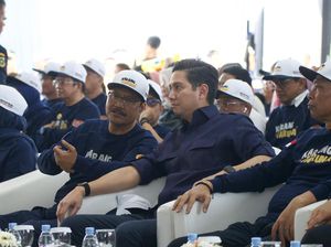 Gus Ipul & Budisatrio Resmikan Kick Off Bulan Bakti Karang Taruna Gus Ipul & Budisatrio Resmikan Kick Off Bulan Bakti Karang Taruna