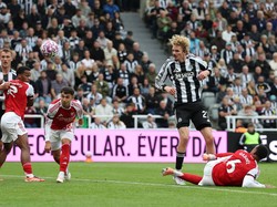 Babak I Tuntas, Newcastle Ungguli Arsenal 1-0