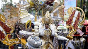 Pesona Kain Karawo Tampil Memukau di Karnaval Gorontalo