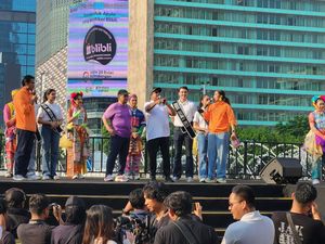 Buka Jakarta Penuh Warna di Bundaran HI, Pramono: Jakarta Sudah Aman