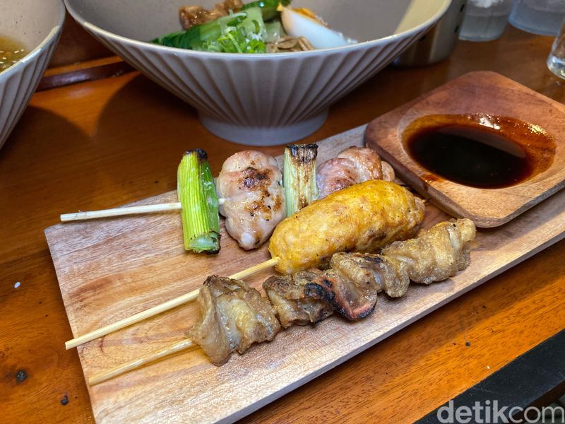 Saki Yatai: Warung Jepang kaki lima milik chef Doni Silpani di Panglima Polim