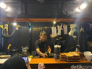 Mantan Corporate Chef Buka Warung Makan, Jual Ramen Kaki Lima Enak! Mantan Corporate Chef Buka Warung Makan, Jual Ramen Kaki Lima Enak!