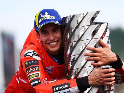 Semringah Marc Marquez Rayakan Gelar MotoGP Ketujuh