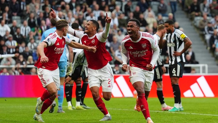 Arsenals Gabriel celebrates scoring their sides second goal of the game during the Premier League match at St. James Park, Newcastle upon Tyne. Picture date: Sunday September 28, 2025. (Photo by Owen Humphreys/PA Images via Getty Images)