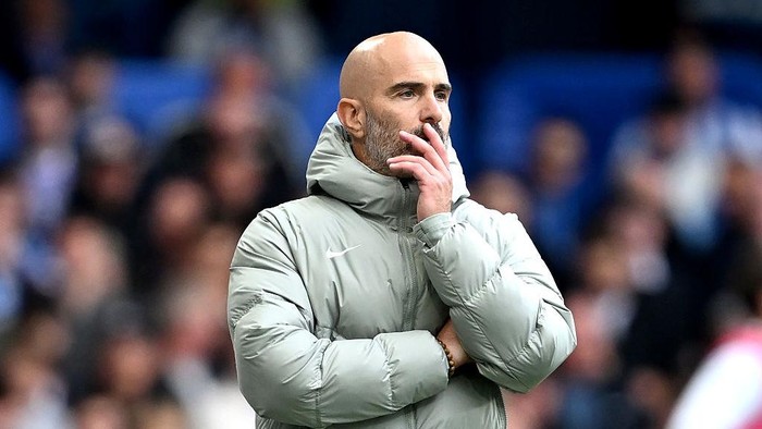 LONDON, ENGLAND - SEPTEMBER 27: Enzo Maresca, Manager of Chelsea, looks on during the Premier League match between Chelsea and Brighton & Hove Albion at Stamford Bridge on September 27, 2025 in London, England. (Photo by Darren Walsh/Chelsea FC via Getty Images)