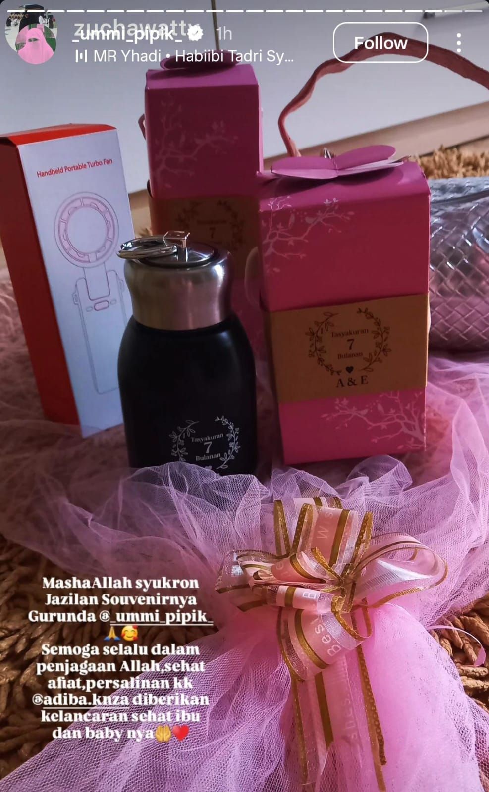 Isi suvenir acara 7 bulan kehamilan Adiba Khanza