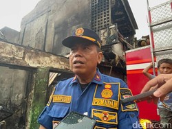 Damkar Siagakan 3 Mobil di Lokasi Kebakaran Tamansari Antisipasi Kepulan Asap