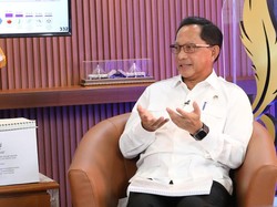 Tito Sentil Pemda Hobi Pemborosan: Rapat-Dinas 4 Kali Jadi 20 Kali Tito Sentil Pemda Hobi Pemborosan: Rapat-Dinas 4 Kali Jadi 20 Kali