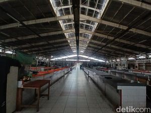 Potret Pasar Modern di Pamulang Tangsel, Banyak Kios-Los Kosong