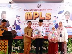 Wabup Soppeng Motivasi Siswa Sekolah Rakyat Saat MPLS: Pemimpin Masa Depan