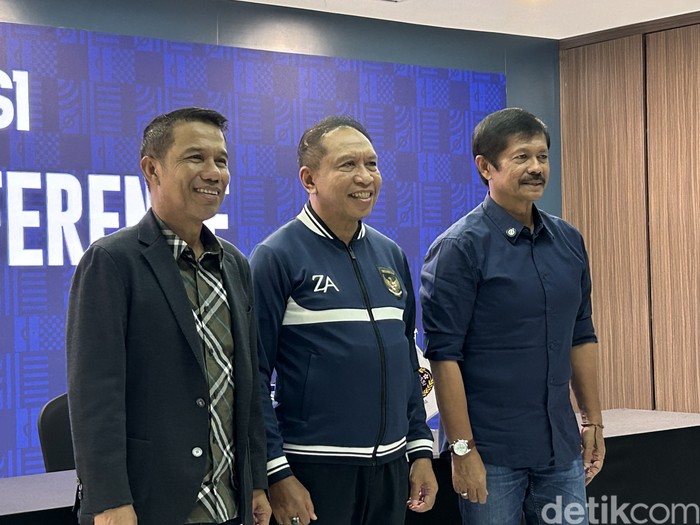 Waketum PSSI Zainuddin Amali, Sekjen PSSI Yunus Nusi, Pelatih Timnas U-23 SEA Games 2025 Indra Sjafri