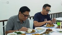 Andre Taulany Kalap Makan di Warung Nasi Ussy dan Andhika Pratama