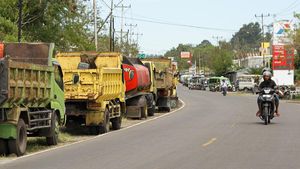 BBM Langka, Warga Ngada NTT Antre hingga Tiga Hari