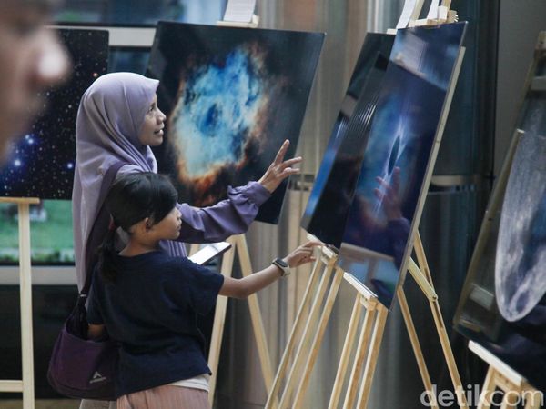 Belajar Benda Langit Lewat Pekan Astronomi di Planetarium