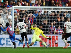 Awas Bobol dari Bola Mati Lagi, Liverpool