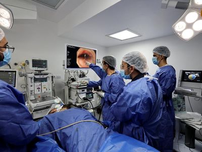Inovasi Endoskopi Minim Invasif dari Mesir Bantu Atasi Akalasia Berat