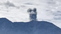 Gunung Marapi Erupsi Pagi Ini, Semburkan Abu Vulkanik 500 Meter