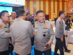 Kakorlantas Hadiri Dialog Strategis Polri dengan Koalisi Sipil di PTIK Kakorlantas Hadiri Dialog Strategis Polri dengan Koalisi Sipil di PTIK