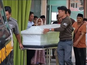 Video: Jenazah Muhammad Soleh, Korban Reruntuhan Ponpes Dipulangkan ke Babel