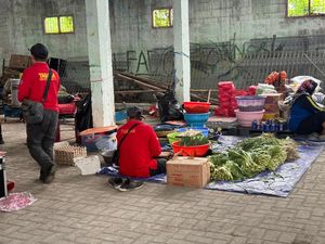 Kemensos Dirikan Dapur Umum Usai Ponpes Al Khoziny Ambruk Kemensos Dirikan Dapur Umum Usai Ponpes Al Khoziny Ambruk