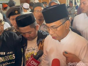 Ketua PBNU Gus Yahya Kunjungi Ponpes Al Khoziny, Ajak Doa Bersama Ketua PBNU Gus Yahya Kunjungi Ponpes Al Khoziny, Ajak Doa Bersama