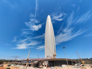 5 Bangunan Tertinggi di Afrika, Ada Hotel hingga Menara Masjid 5 Bangunan Tertinggi di Afrika, Ada Hotel hingga Menara Masjid