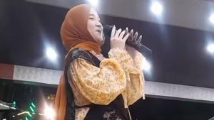 Penampilan Nissa Sabyan Manggung di Tengah Kabar Kehamilan