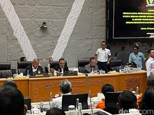 Dipimpin Dasco, DPR Terima Audiensi Serikat Buruh Bahas RUU Ketenagakerjaan Dipimpin Dasco, DPR Terima Audiensi Serikat Buruh Bahas RUU Ketenagakerjaan