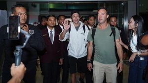 Potret Valentino Rossi Tiba di Jakarta, Siap Sapa Penggemar