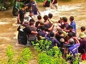 Langkah Terakhir Entin di Sungai Cisodong Sukabumi