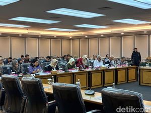 Komisi XIII DPR Desak Kasus Arya Daru Dibuka Lagi, Minta Jenazah Diekshumasi Komisi XIII DPR Desak Kasus Arya Daru Dibuka Lagi, Minta Jenazah Diekshumasi