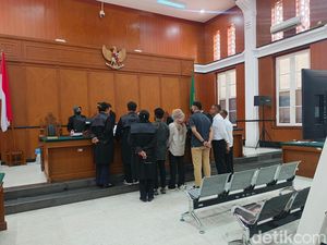 Saksi Sebut Petinggi NFRPB Tak Pernah Ajak Makar Papua saat Bawa Surat Saksi Sebut Petinggi NFRPB Tak Pernah Ajak Makar Papua saat Bawa Surat