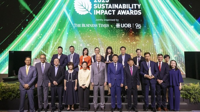 Kisah Inspiratif, Presiden SMU Ukir Prestasi di Sustainability Impact Awards 2025!