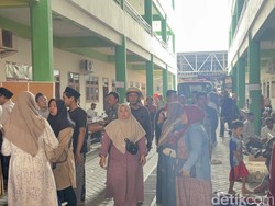 7 Santri Diduga Masih Terjebak Reruntuhan Bangunan Ponpes Al Khoziny