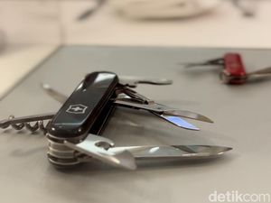 Video Victorinox Resmi Hadir di RI: Swiss Army Knife & Travel Gear Kece!