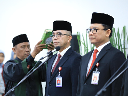 OJK Lantik Sejumlah Pejabat Baru, Perkuat Pengawasan Keuangan