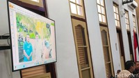 JPU Tampilkan Foto Gubsu Bobby dan Topan di Sidang Korupsi Proyek Jalan